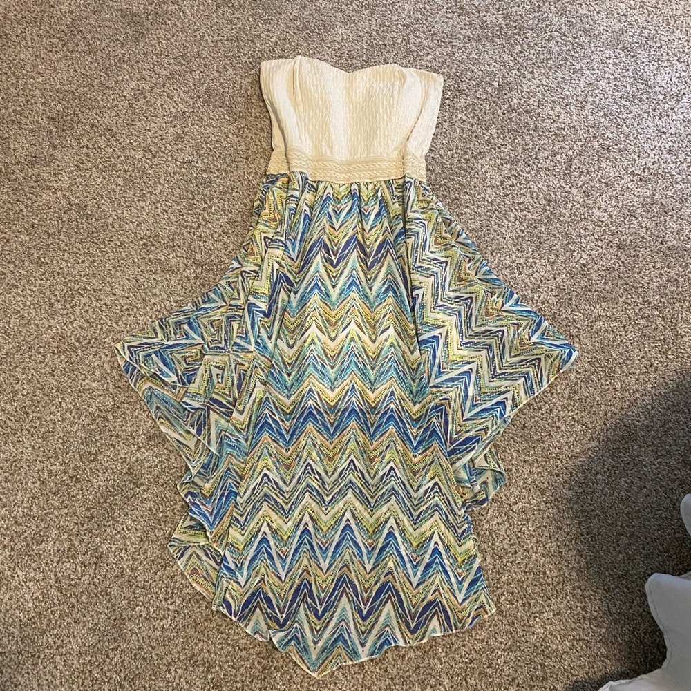 Strapless dress